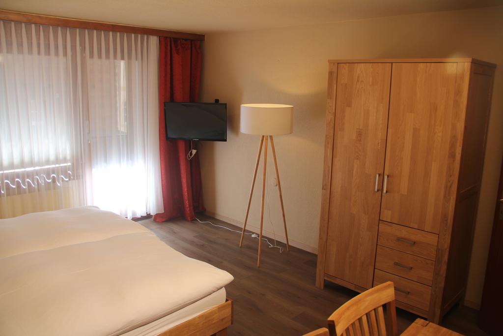 Appartment Haus Monazit ツェルマット エクステリア 写真