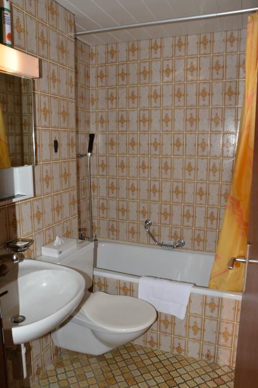 Appartment Haus Monazit ツェルマット エクステリア 写真